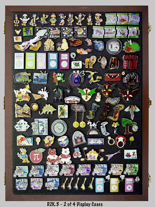 025_d2k5-pin_display-2of4.jpg