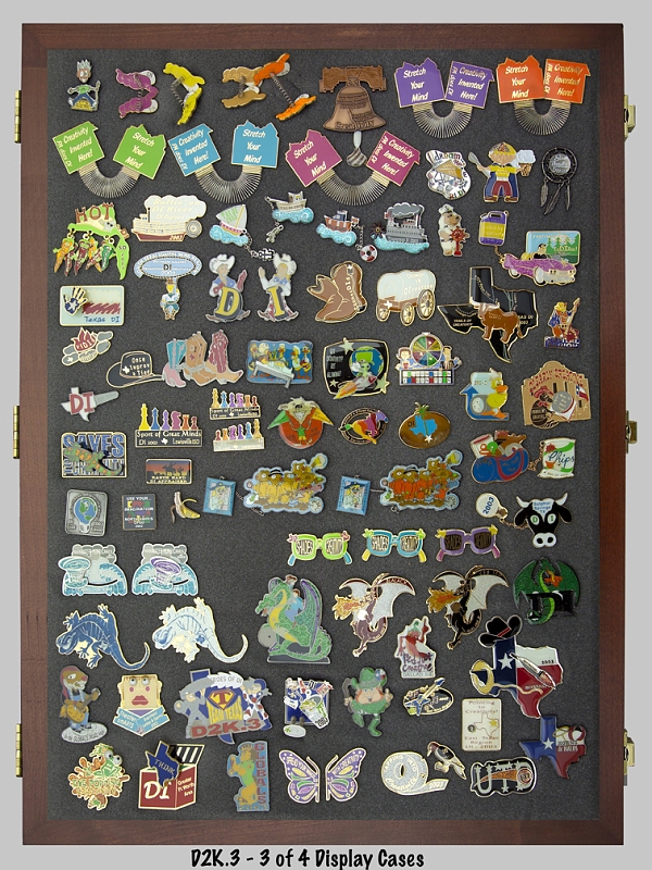016_d2k3-pin_display-3of4.jpg