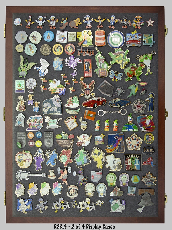 020_d2k4-pin_display-2of4.jpg